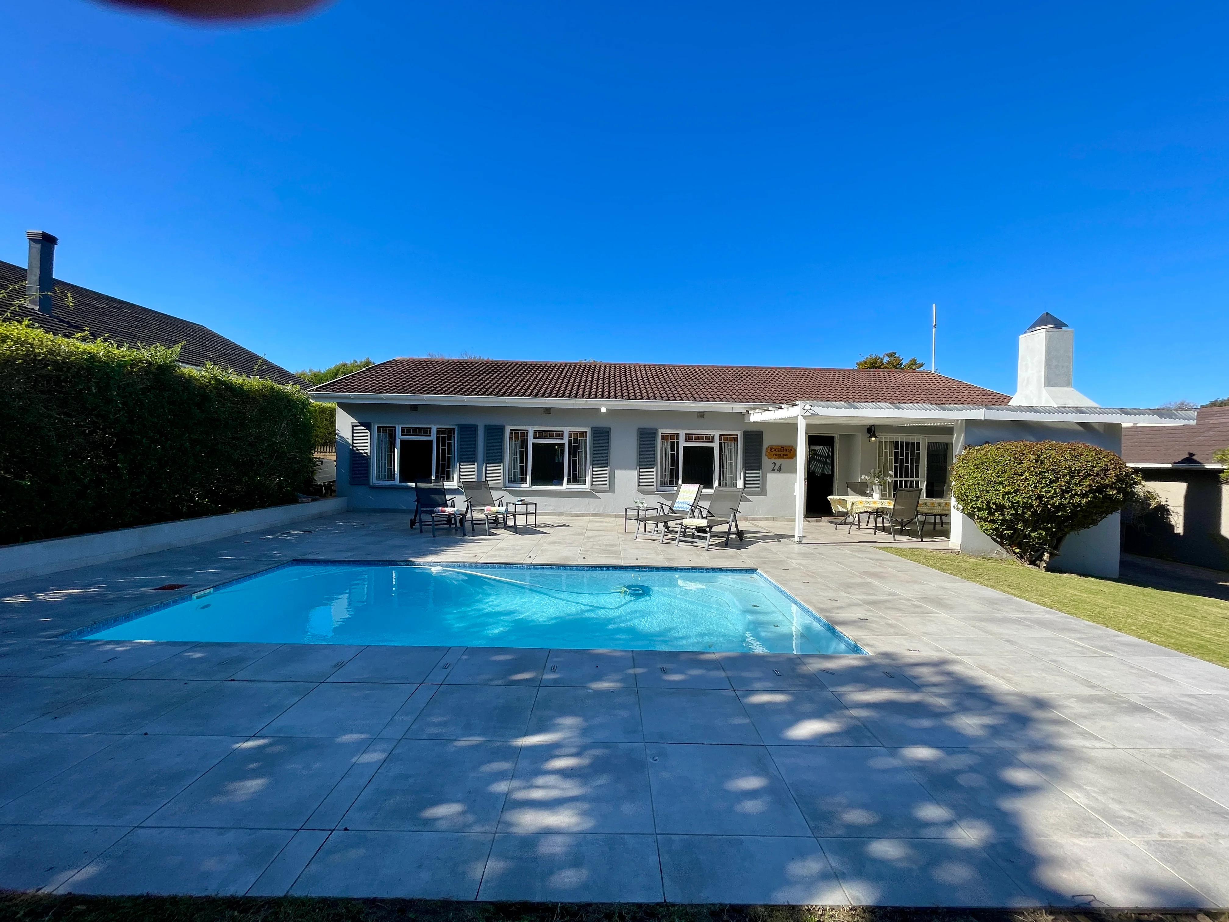 Boardwalk Retreat detail