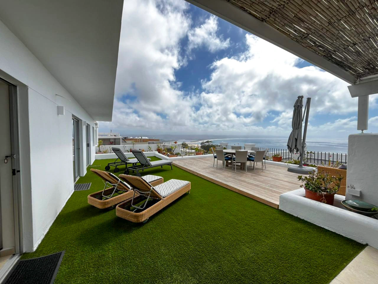 Hill Penthouse Plett Exterior