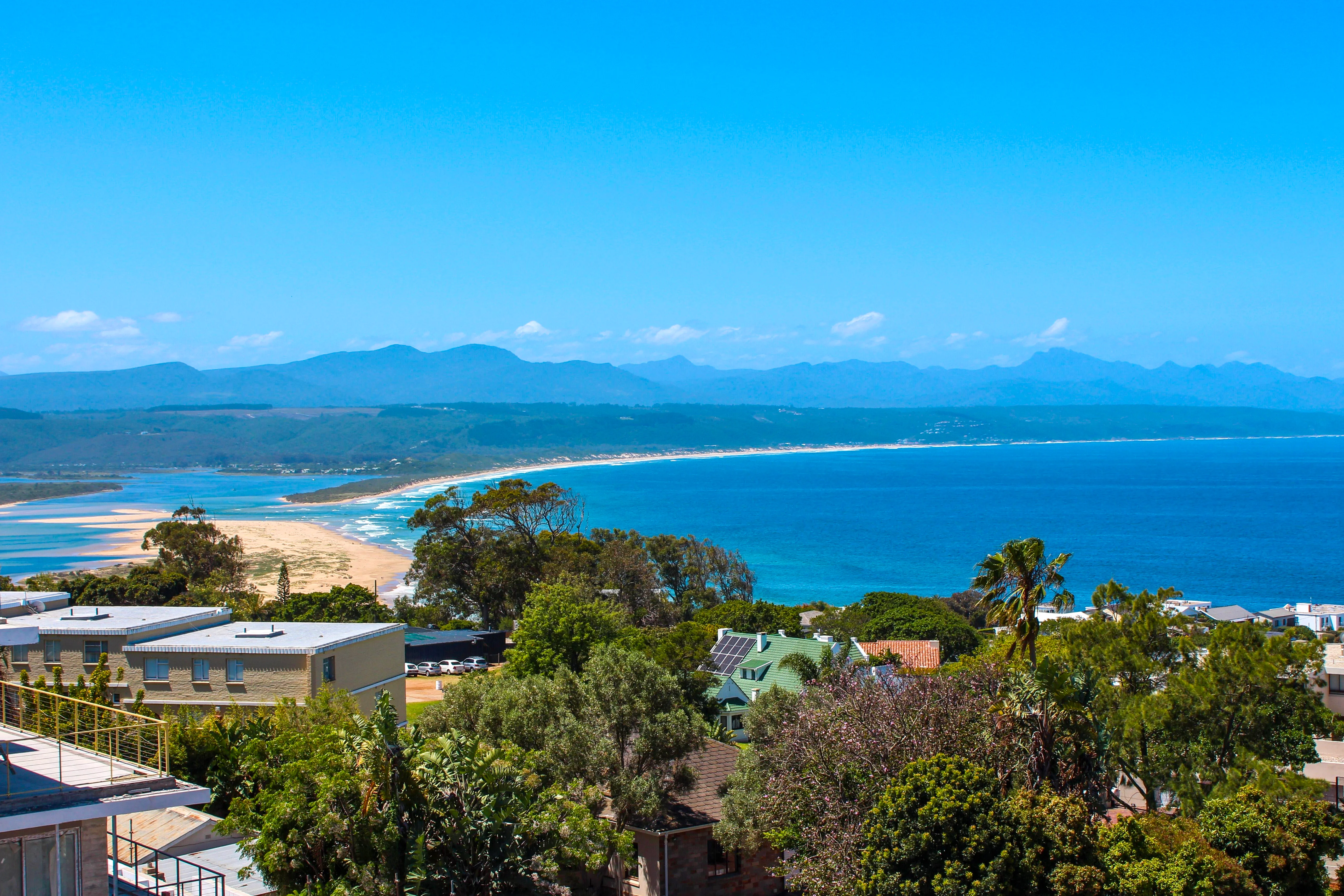 Boardwalk Retreat detail