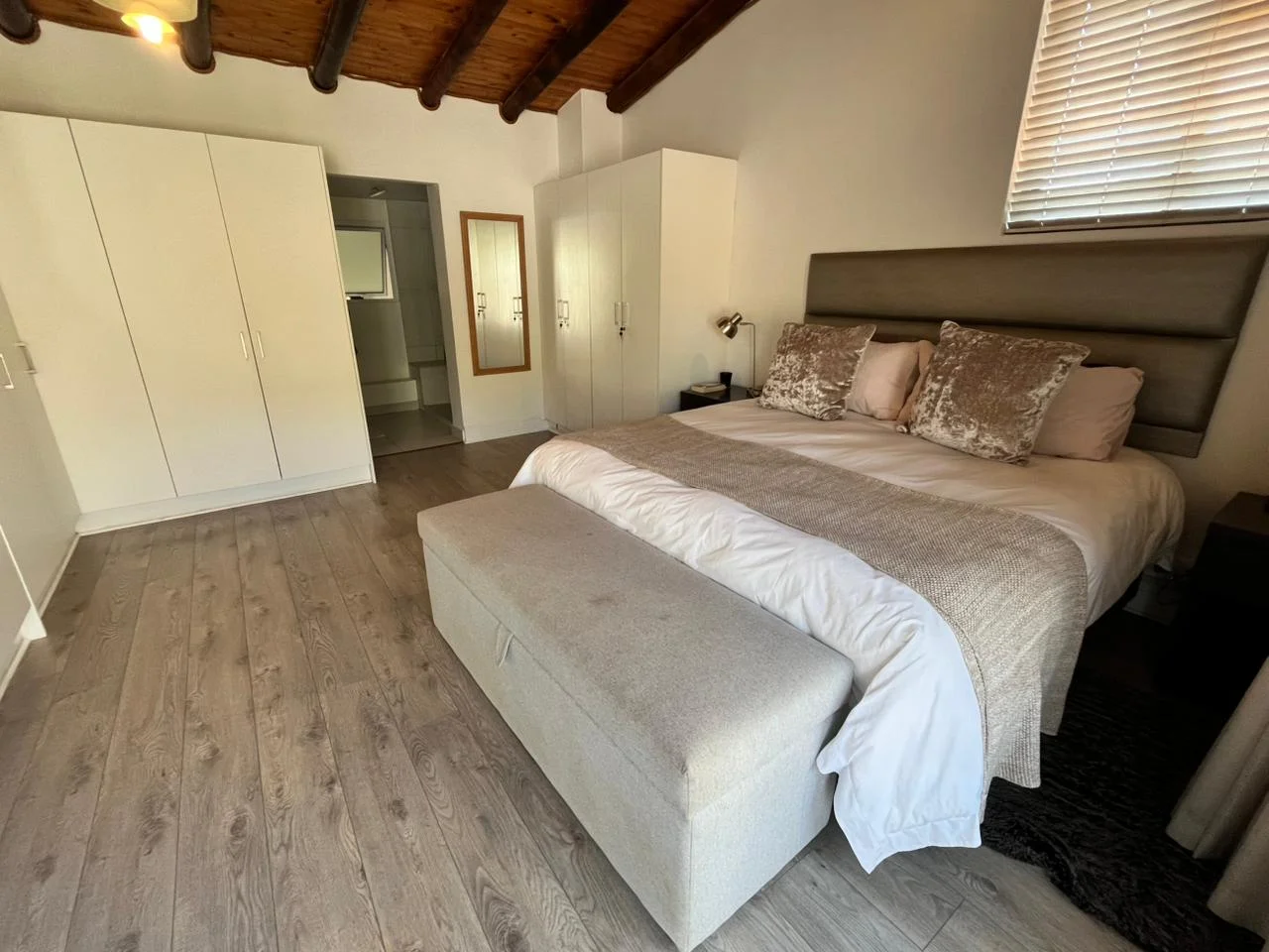 SeaSalt Front Exterior