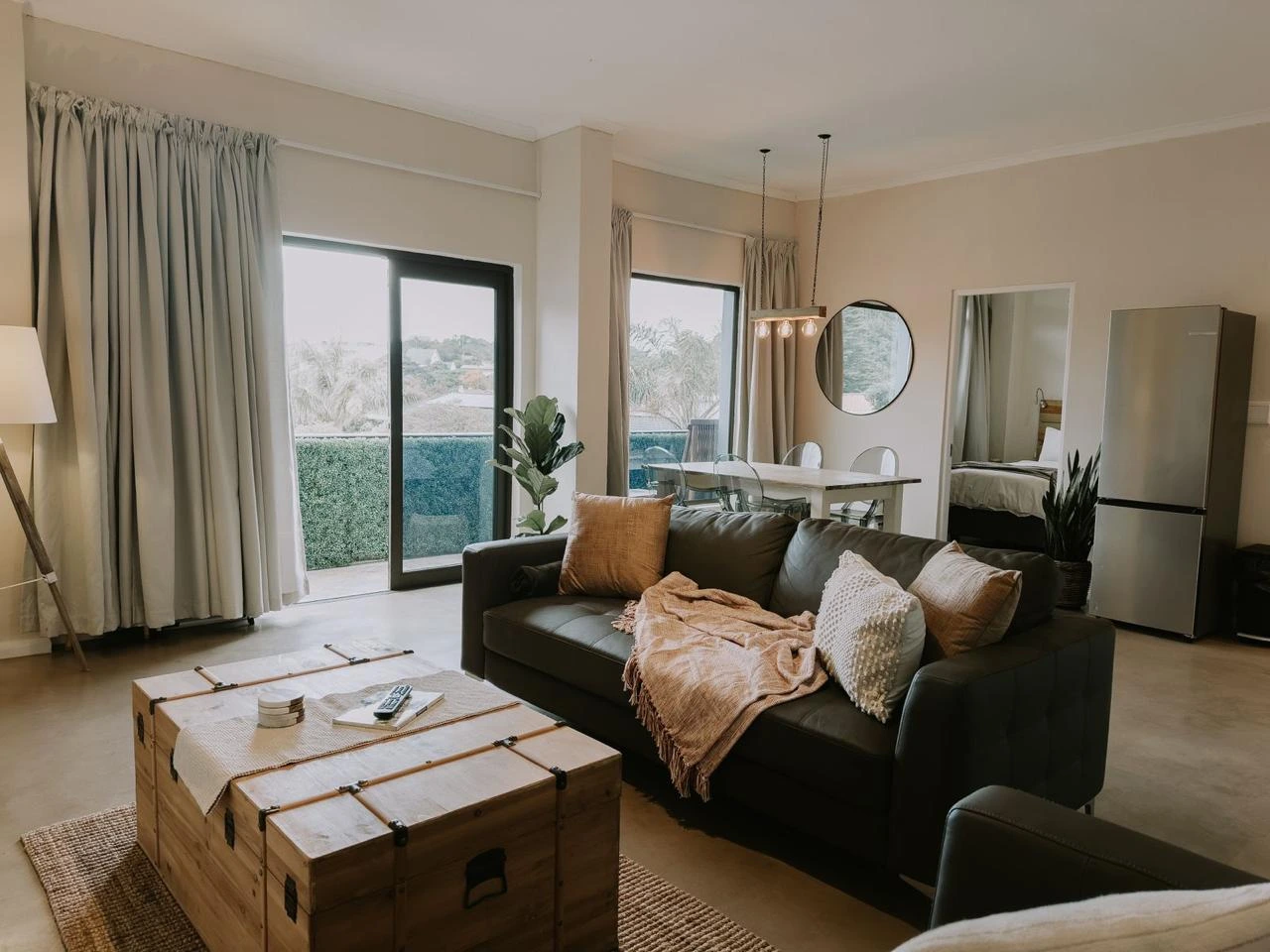 The Place to Stay - Living Area